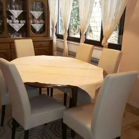 Apartament Fefe With Sea View Vantacici