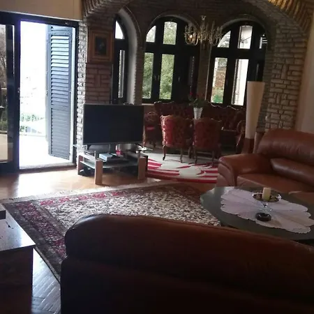 Fefe With Sea View Apartament